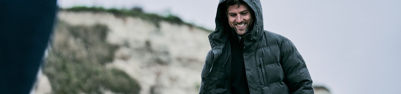 Men's waterproof jackets for shooting & outdoor use. Shop Gore-Tex & lightweight jackets from Harkila, Helly Hansen & more