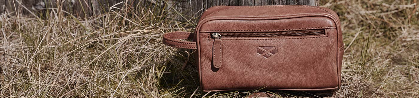 Hoggs of Fife Accessories - waterproof country hats, tweed caps, thermal gloves, wool socks & leather belts for rural life