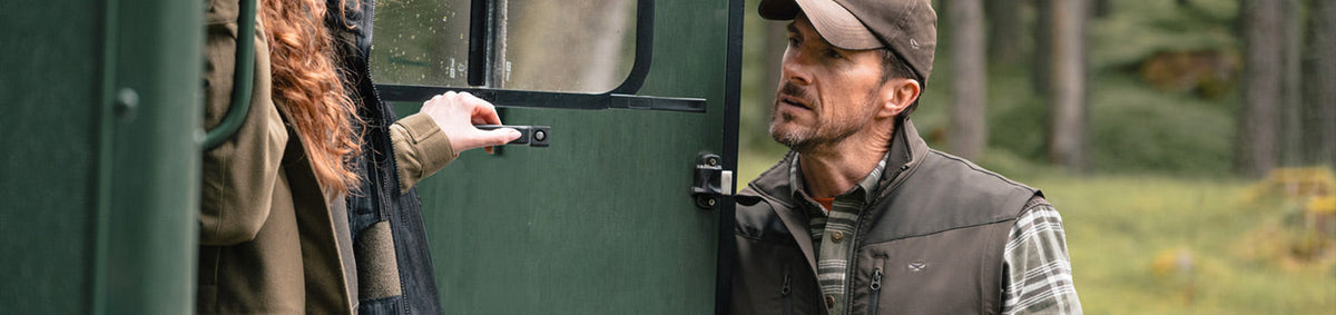 Men's country gilets & waistcoats for shooting, outdoor work, & casual wear.