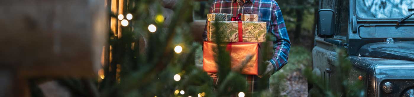 The best outdoor gifts for the adventurer in your life. Outdoor gifts for him & her from top outdoor brands like Deerhunter