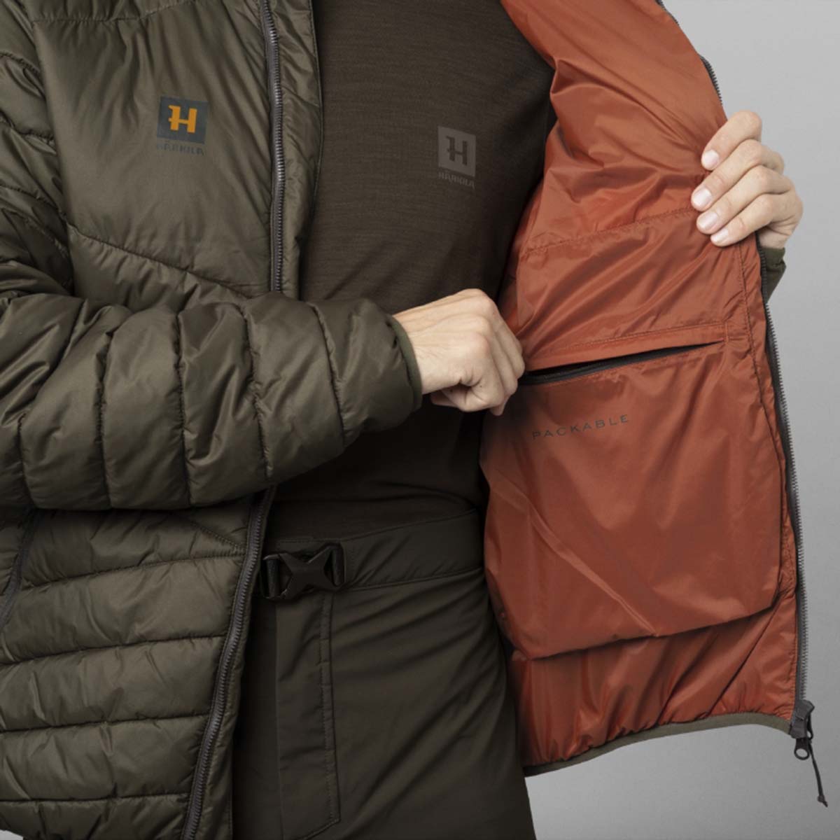 Harkila Logmar Insulated Packable Hooded Jacket - inside pocket Harkila Logmar Insulated Packable Hooded Jacket - inside pocket