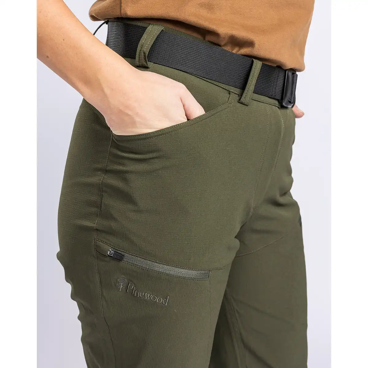 Pinewood InsectSafe Women's Hiking Trousers- Moss Green- hand pocket detail Pinewood InsectSafe Women's Hiking Trousers- Moss Green- hand pocket detail