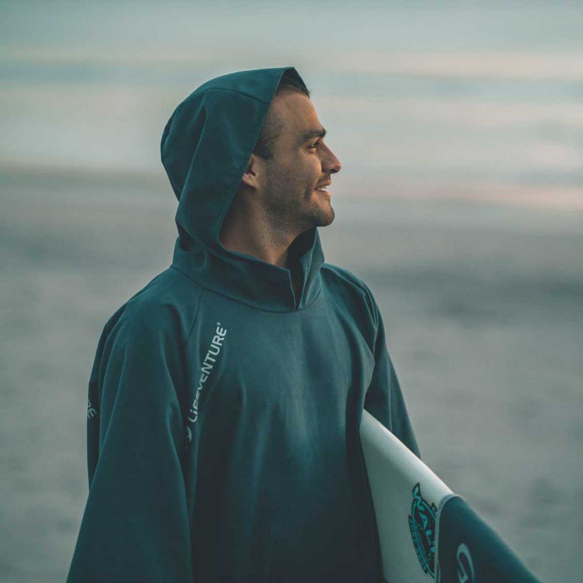 Lifeventure Compact Changing Robe Lifeventure Compact Changing Robe