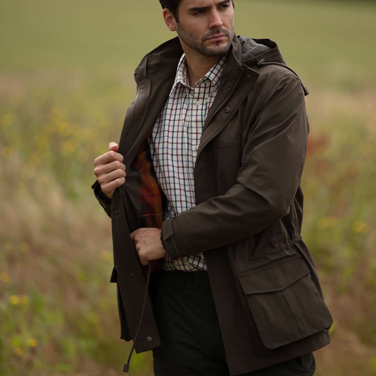 Alan Paine Lockwood Men's Coat - Model Alan Paine Lockwood Men's Coat - Model