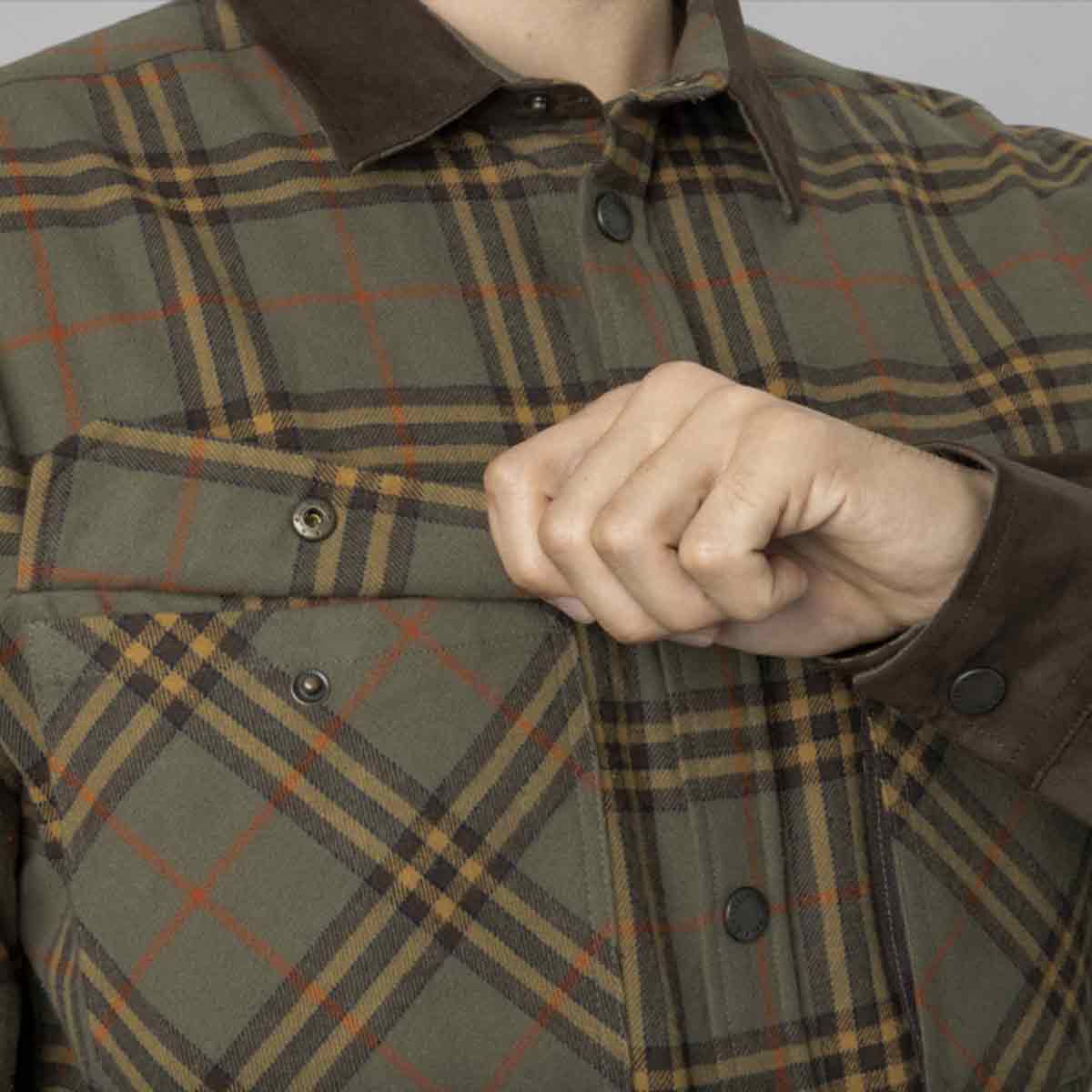 Seeland Banff Cotton Checked Shirt in Green - Pocket Detail Seeland Banff Cotton Checked Shirt in Green - Pocket Detail