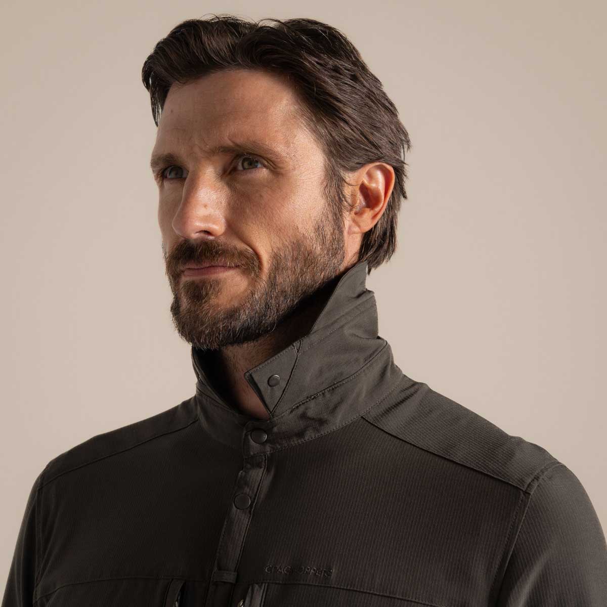 Craghoppers NosiLife Pro Long Sleeved Shirt V - Woodland Green - Collar Craghoppers NosiLife Pro Long Sleeved Shirt V - Woodland Green - Collar