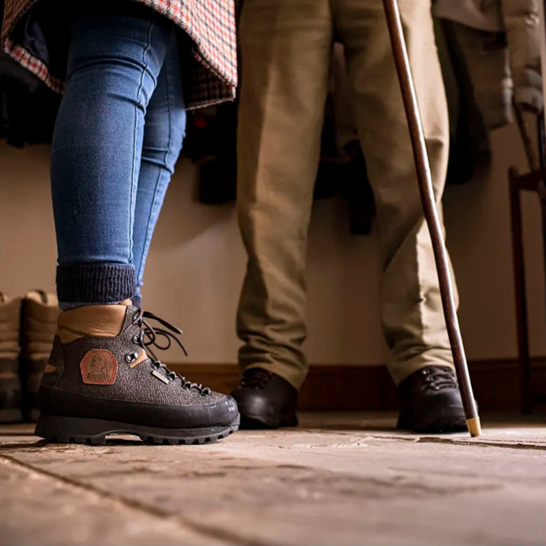 Dedito Dodi Boot - Worn By Model - Side Dedito Dodi Boot - Worn By Model - Side