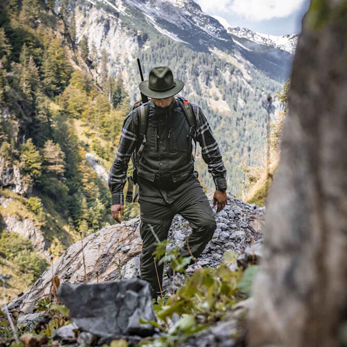 Deerhunter Strike Extreme Waistcoat - lifestyle Deerhunter Strike Extreme Waistcoat - lifestyle