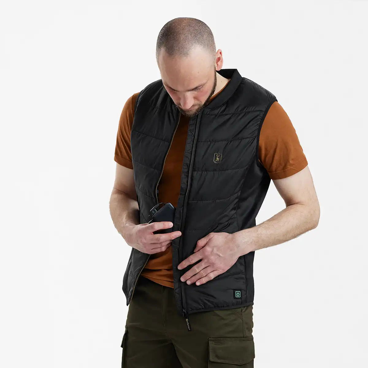Deerhunter Heat Inner Waistcoat - Black - Worn By Model - Front Deerhunter Heat Inner Waistcoat - Black - Worn By Model - Front