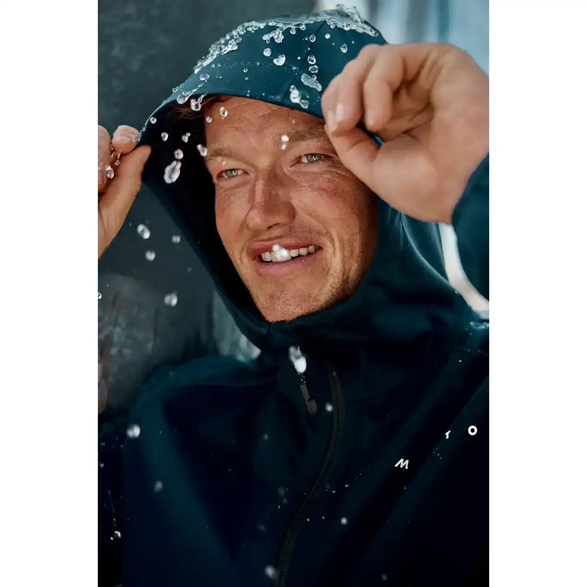 Musto Men's Evo Venture 3L Jacket Navy - waterproof detail Musto Men's Evo Venture 3L Jacket Navy - waterproof detail