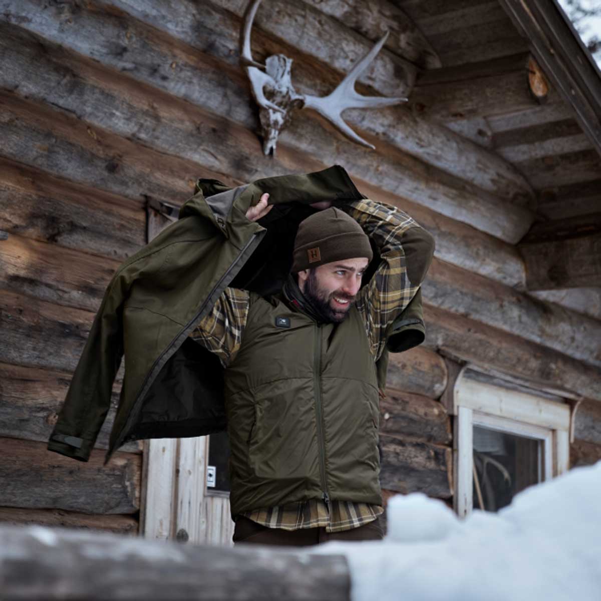 Harkila Clim8 Base Waistcoat - lifestyle Harkila Clim8 Base Waistcoat - lifestyle