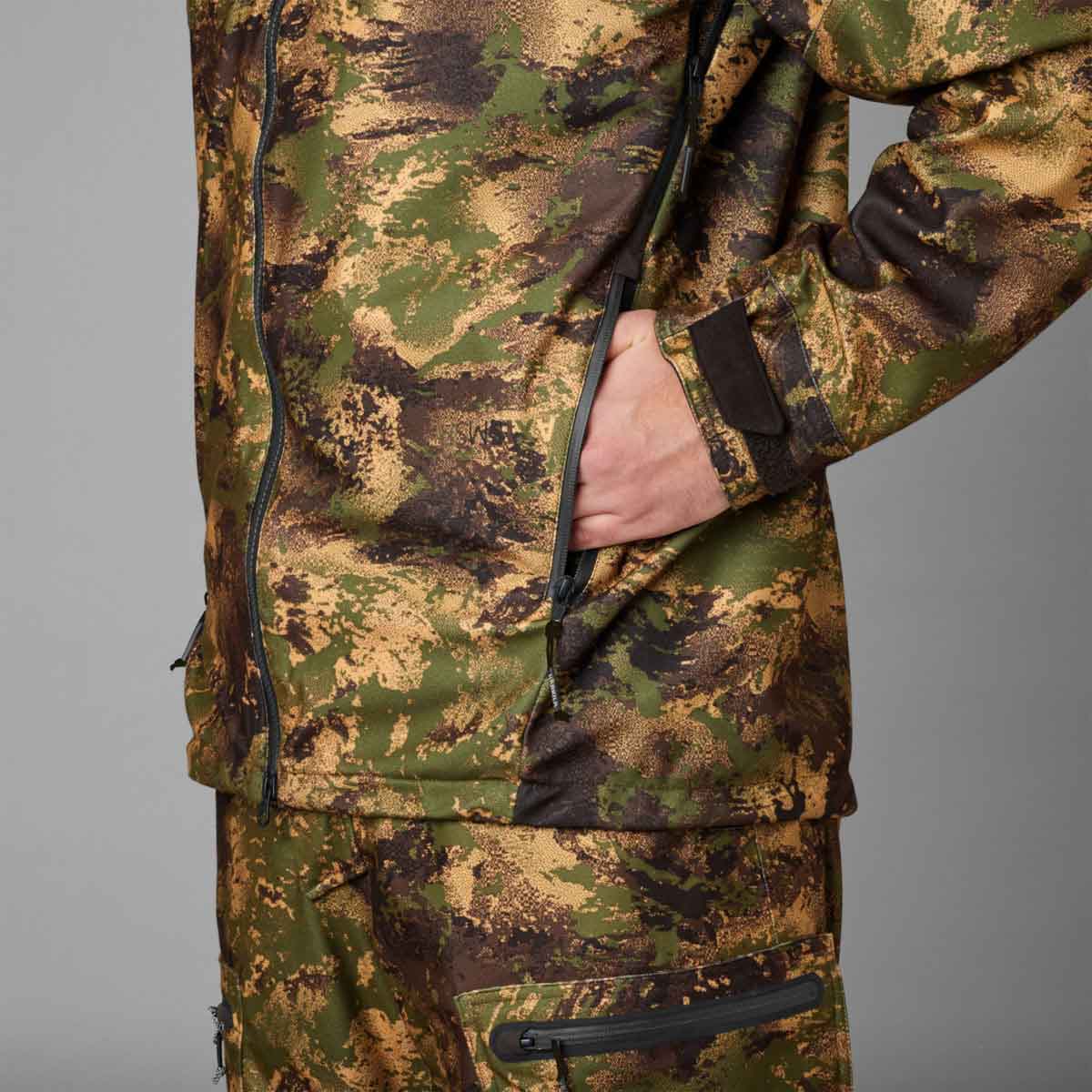 Harkila Deer Stalker Camo HWS Jacket - pocket Harkila Deer Stalker Camo HWS Jacket - pocket