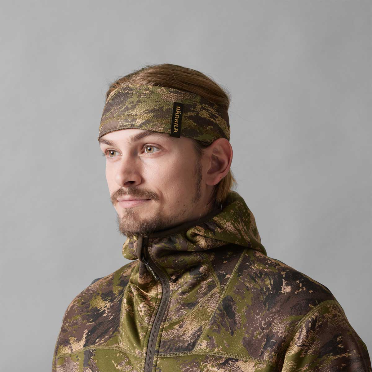 Harkila Deer Stalker Camo Neck Gaiter - on model Harkila Deer Stalker Camo Neck Gaiter - on model