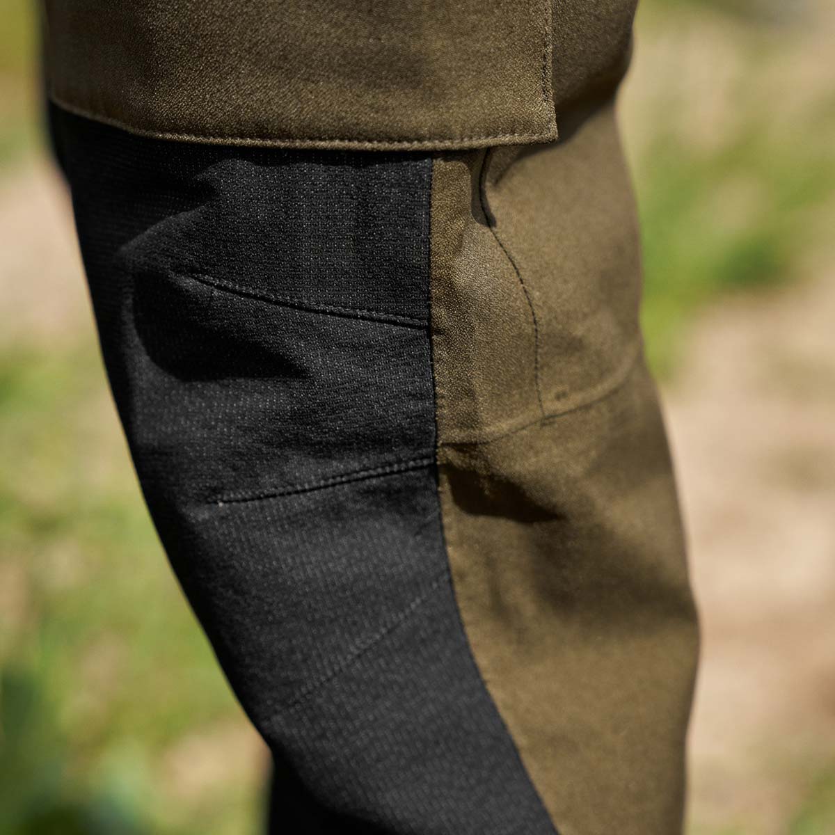 Harkila Finnmark HWS Trousers - Articulated reinforced knees Harkila Finnmark HWS Trousers - Articulated reinforced knees
