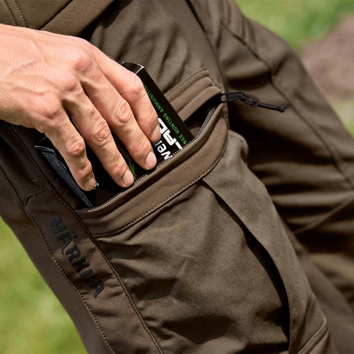 Harkila Flex Trousers - Model - Cargo Pocket Harkila Flex Trousers - Model - Cargo Pocket