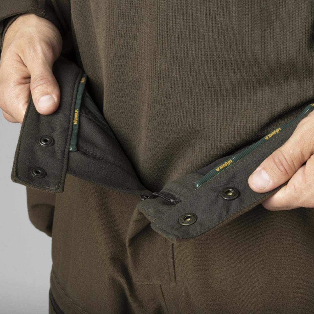 Harkila Forest Hunter GTX Trousers - Waist Detail Harkila Forest Hunter GTX Trousers - Waist Detail