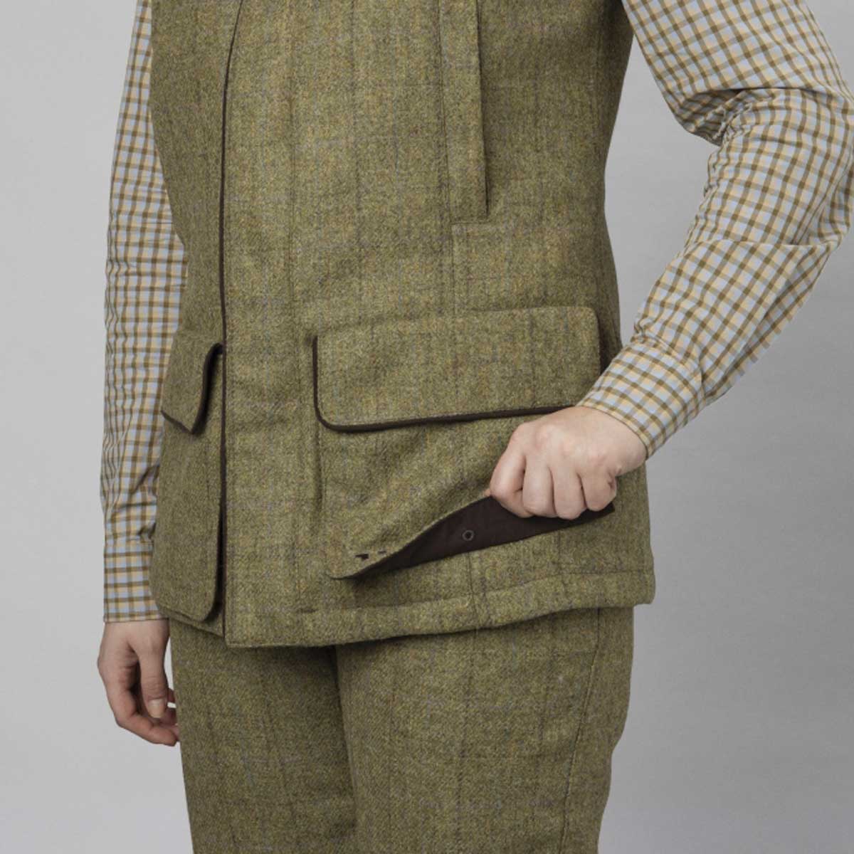 Harkila Jura Women's Waistcoat - Pocket Detail Harkila Jura Women's Waistcoat - Pocket Detail