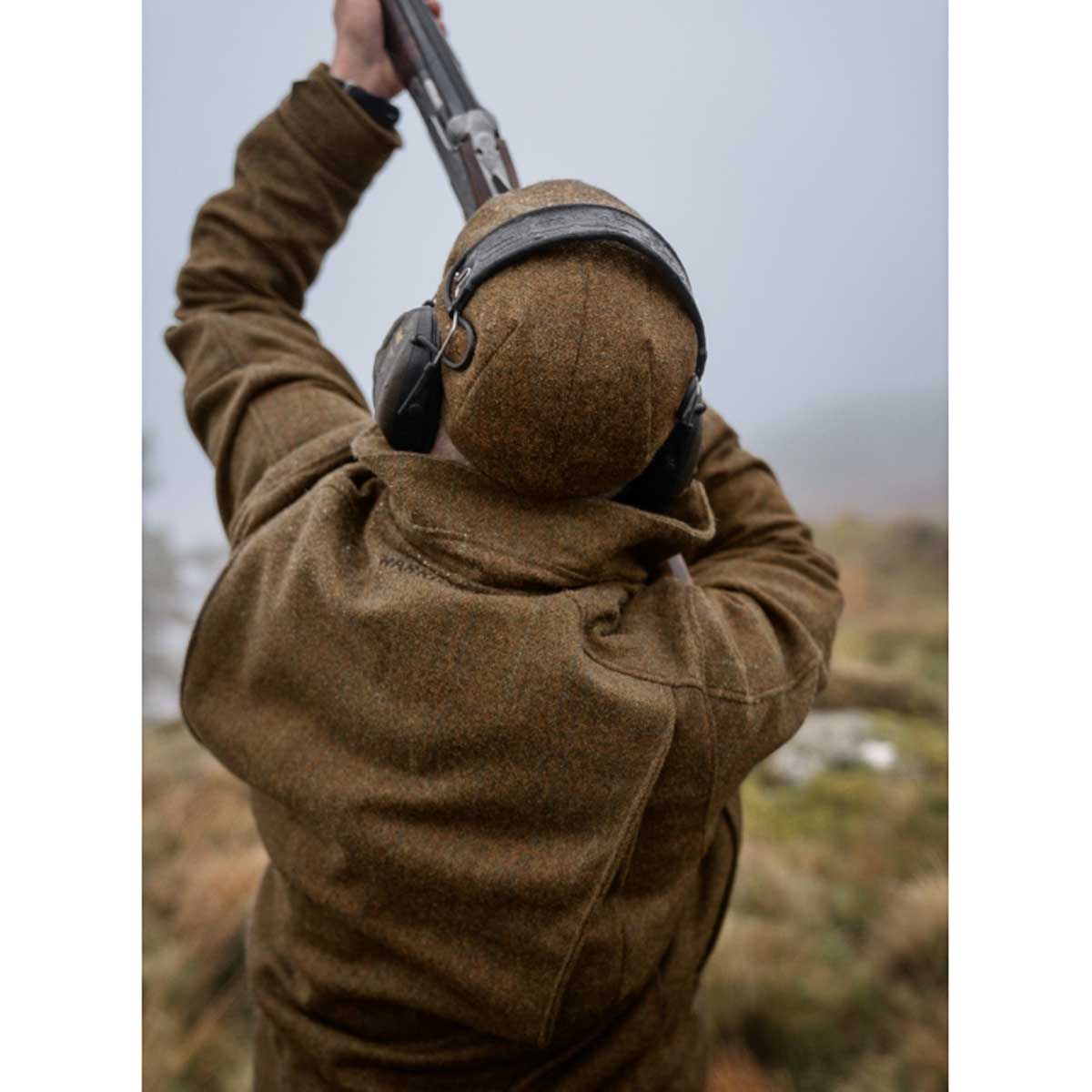 Harkila Kenmore GTX Jacket - lifestyle rear Harkila Kenmore GTX Jacket - lifestyle rear