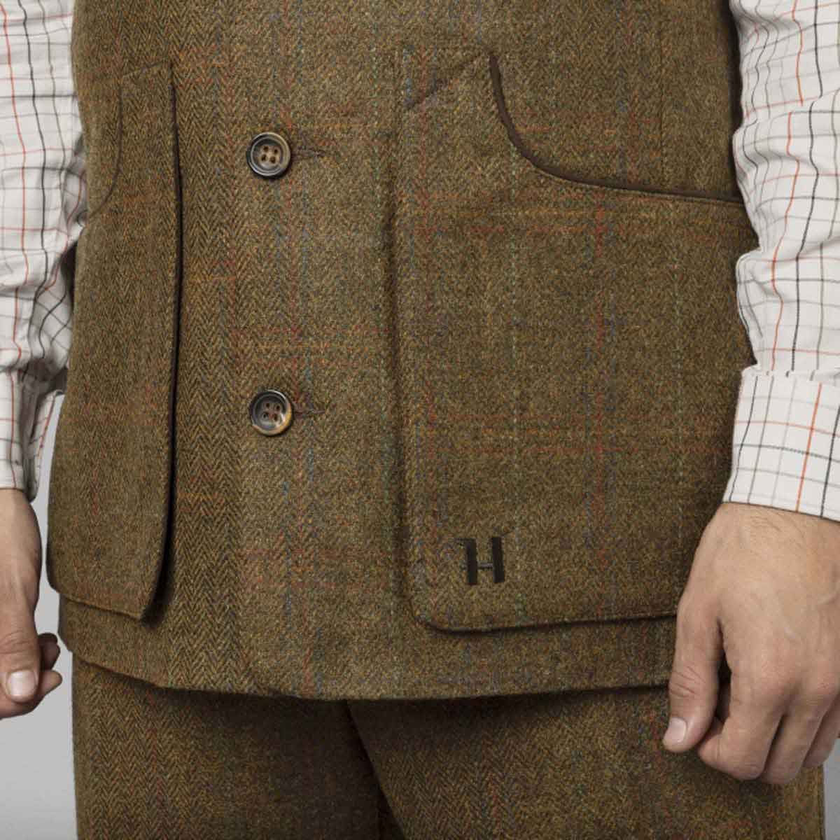 Harkila Kenmore Shooting Waistcoat - pocket detail Harkila Kenmore Shooting Waistcoat - pocket detail