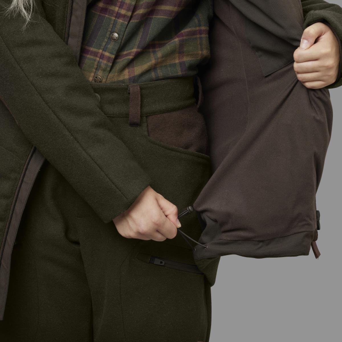 Harkila Metso Winter Women's Jacket - Drawstring Harkila Metso Winter Women's Jacket - Drawstring