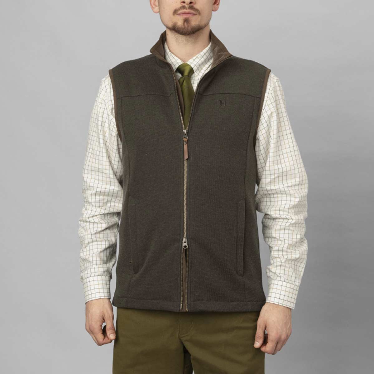 Harkila Sandhem Pro Waistcoat - Willow Green - On Model Harkila Sandhem Pro Waistcoat - Willow Green - On Model