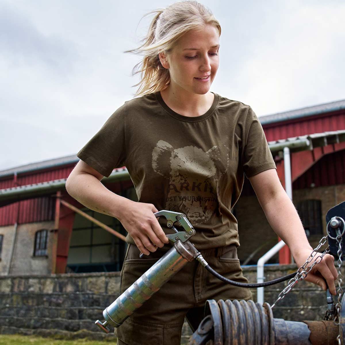 Harkila Wild Boar Short Sleeved Women's T-Shirt - On Model Harkila Wild Boar Short Sleeved Women's T-Shirt - On Model