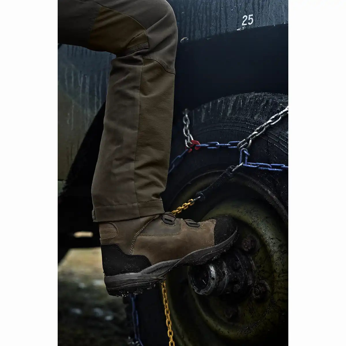 Harkila Hill Trousers - Lower Leg Close Up Harkila Hill Trousers - Lower Leg Close Up
