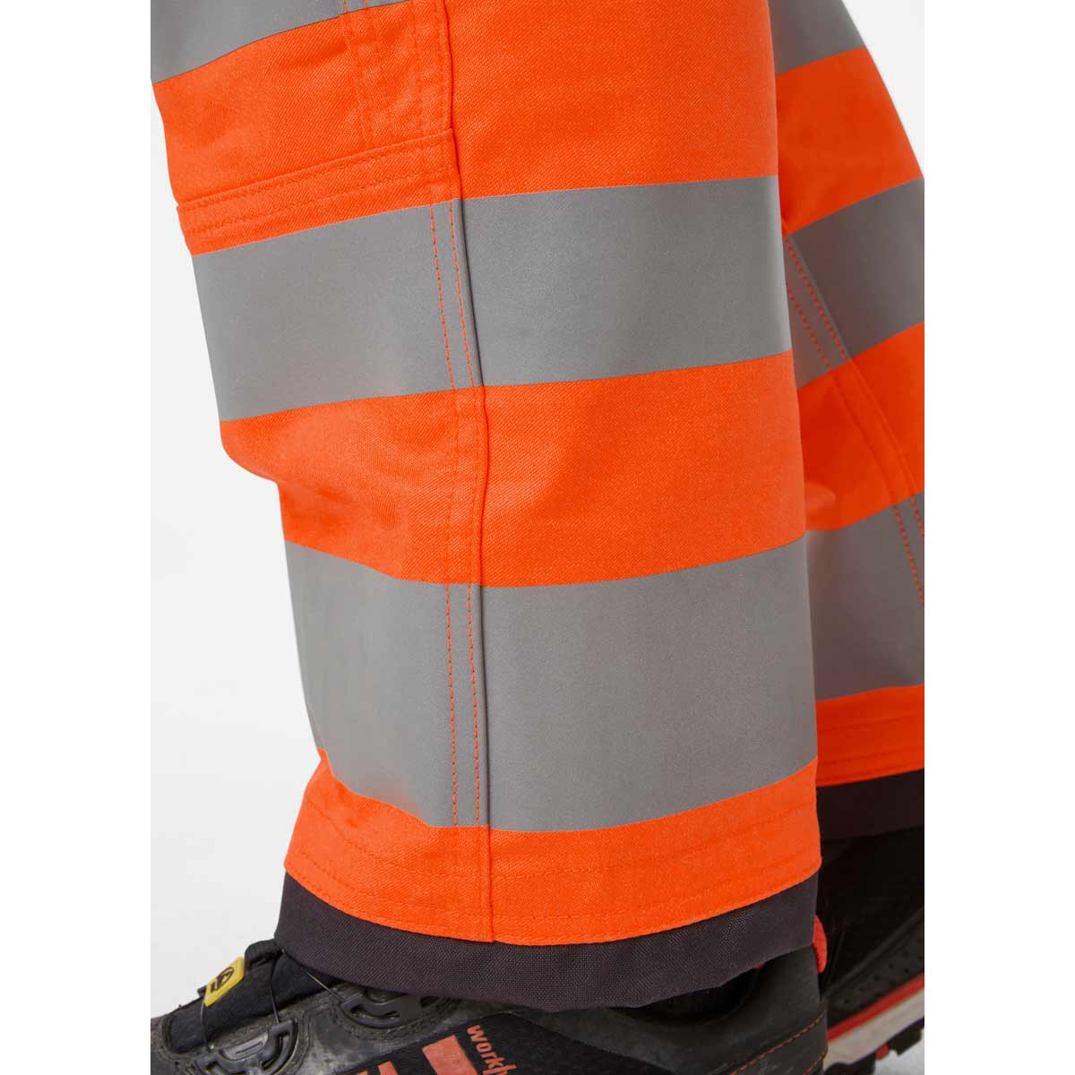 Helly-Hansen-Alna-2.0-Hi-Vis-Construction-Pant-Class-2-Orange-Deatail-2 Helly-Hansen-Alna-2.0-Hi-Vis-Construction-Pant-Class-2-Orange-Deatail-2