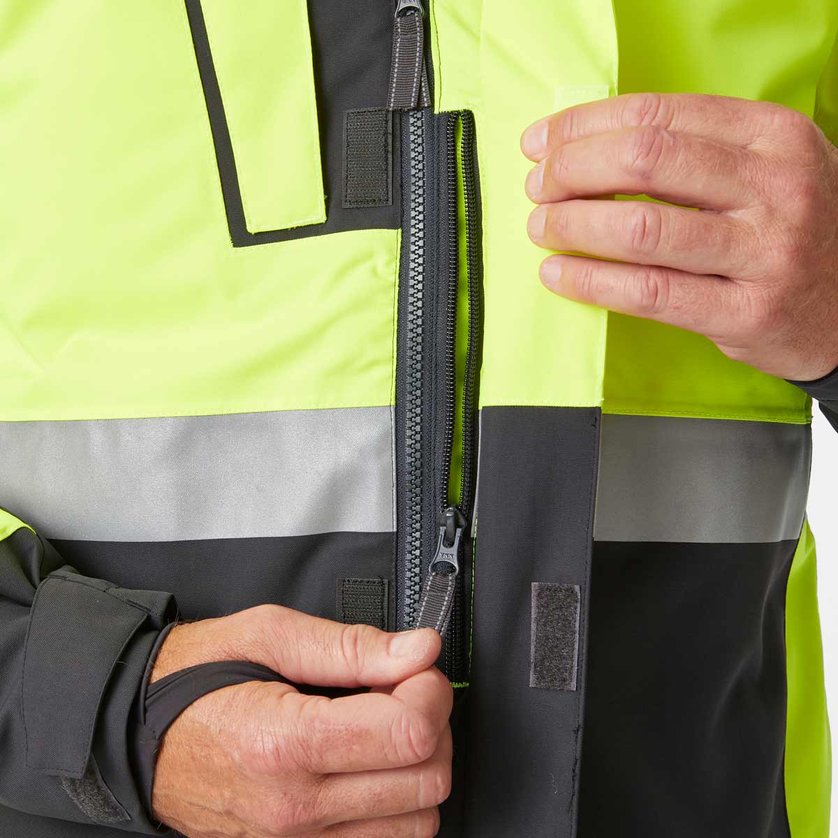 Helly-Hansen-Alna-2.0-Winter-Insulated-Jacket-Front-Pockets-yellow Helly-Hansen-Alna-2.0-Winter-Insulated-Jacket-Front-Pockets-yellow