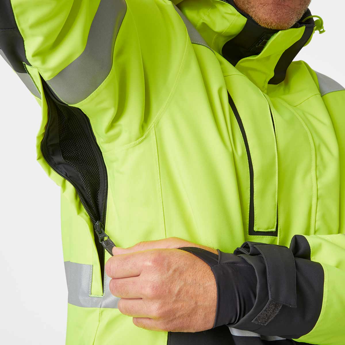Helly-Hansen-Alna-2.0-Winter-Insulated-Jacket-Yellow-underarm-zips Helly-Hansen-Alna-2.0-Winter-Insulated-Jacket-Yellow-underarm-zips