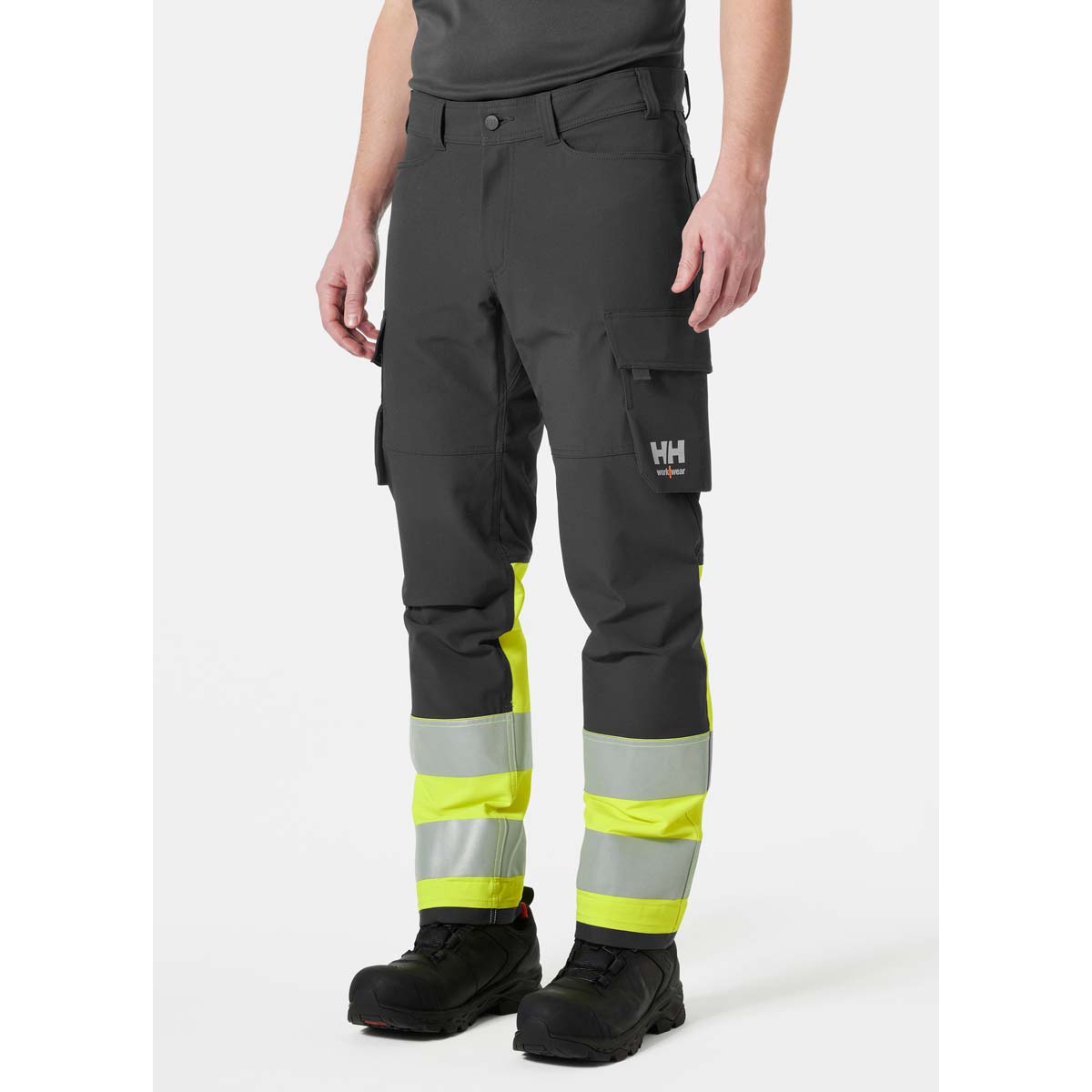 Helly Hansen Alna 4X Cargo Pant CL1 - Yellow - On model Helly Hansen Alna 4X Cargo Pant CL1 - Yellow - On model
