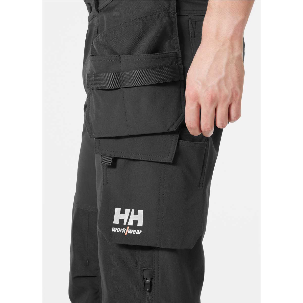 Helly Hansen Alna 4X Construction Pant CL1 - cargo pocket detail Helly Hansen Alna 4X Construction Pant CL1 - cargo pocket detail