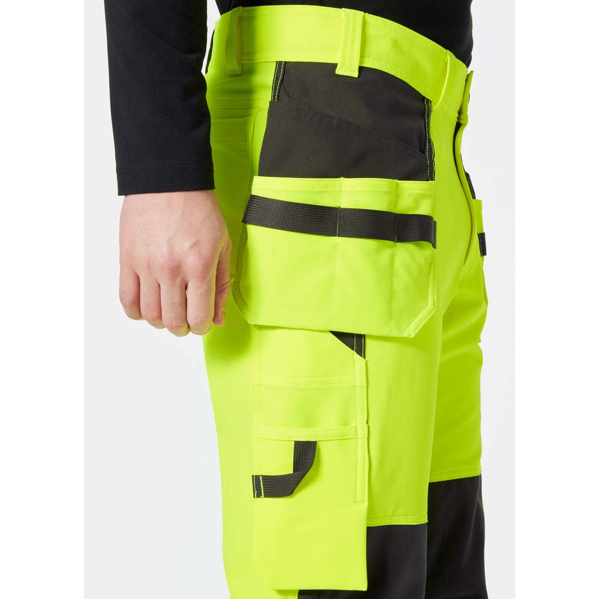 Helly Hansen Alna 4X Construction Pant CL2 - Right Hand Pockets Detail Helly Hansen Alna 4X Construction Pant CL2 - Right Hand Pockets Detail