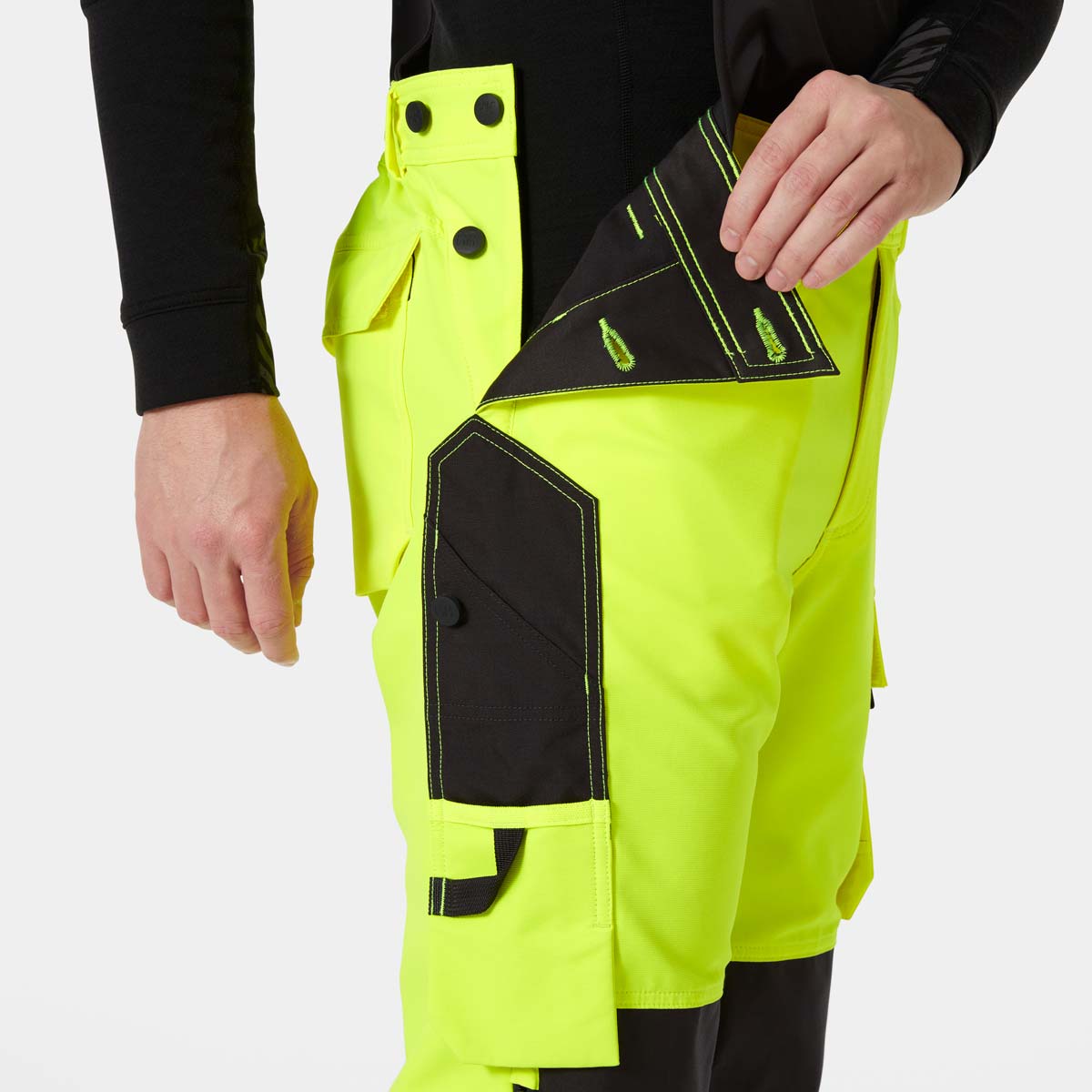 Helly Hansen Alna 4X Work Bib CL2 - Right Thigh Pocket Helly Hansen Alna 4X Work Bib CL2 - Right Thigh Pocket