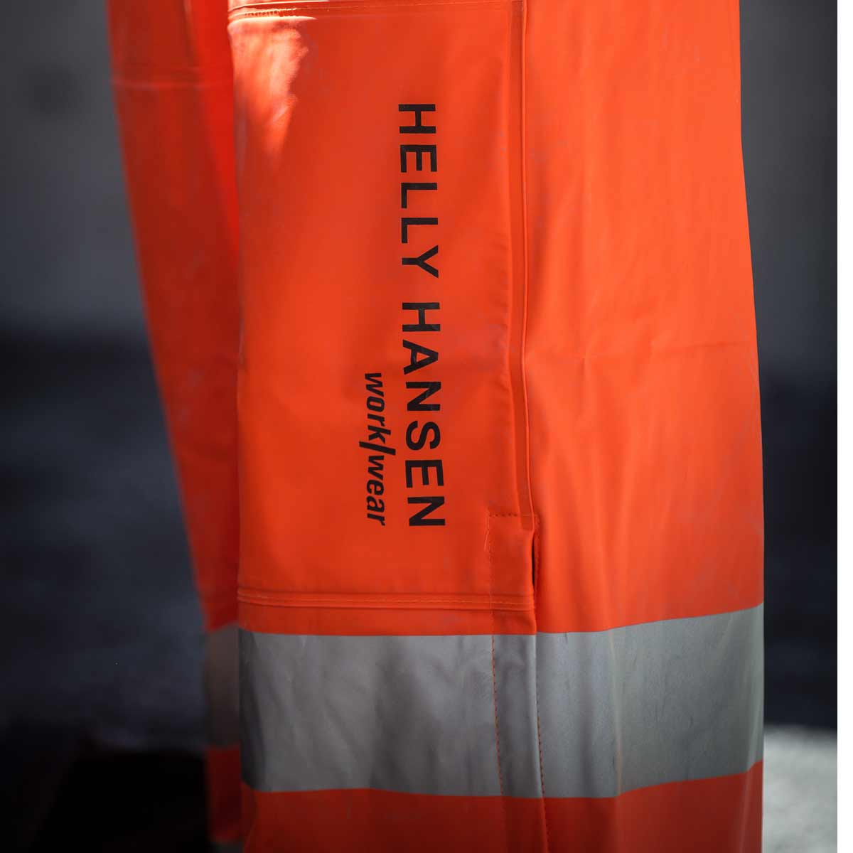 Helly-Hansen-Alta-Waterproof-Rain-Bib-Pant. Hem Helly-Hansen-Alta-Waterproof-Rain-Bib-Pant. Hem