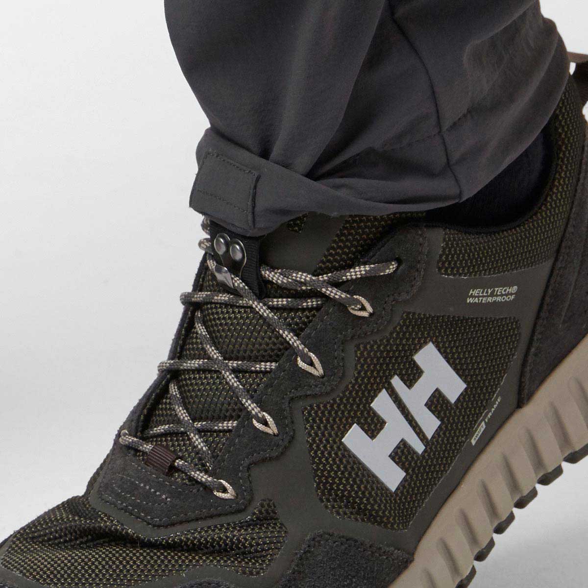 Helly Hansen Brono Softshell Pants - ankle detail Helly Hansen Brono Softshell Pants - ankle detail