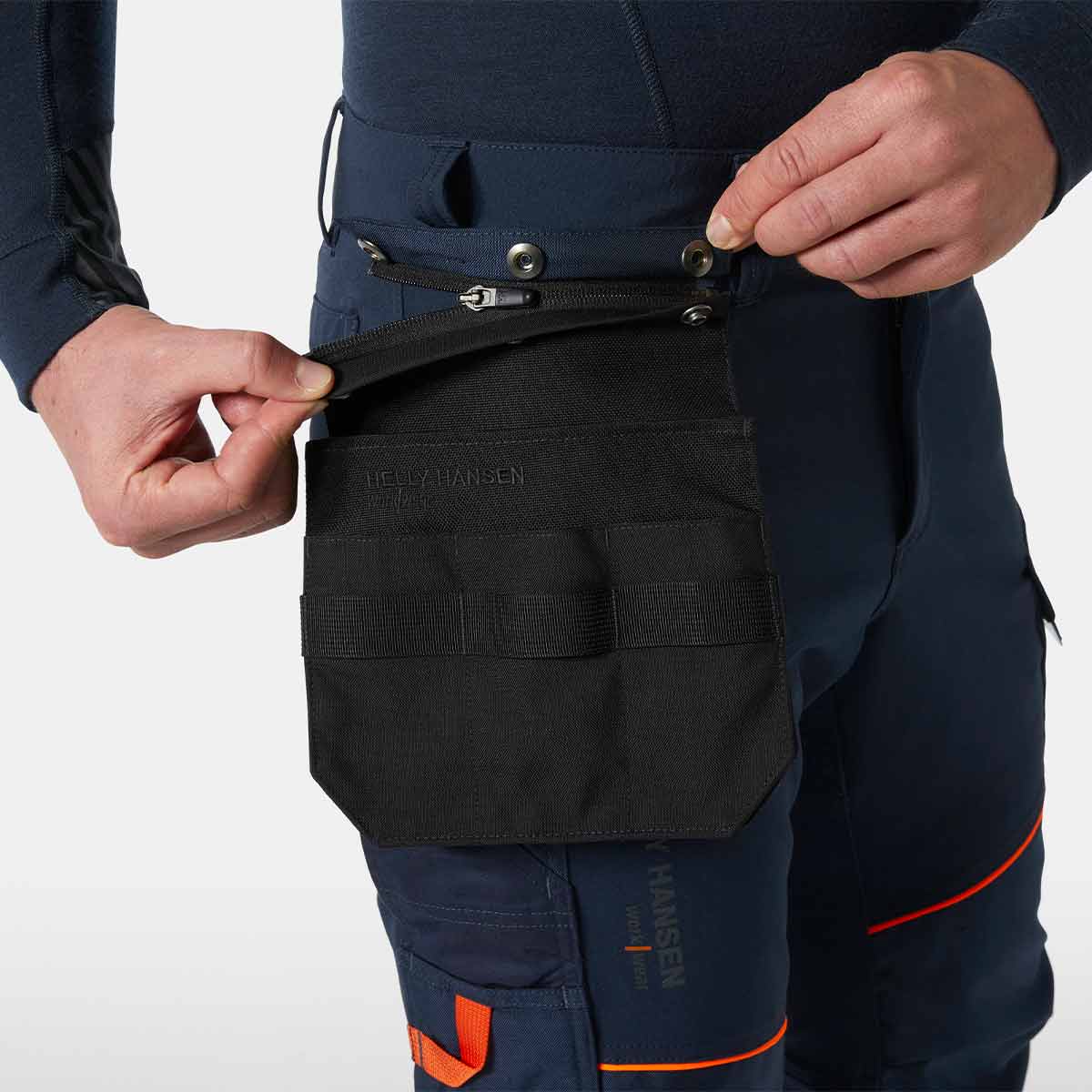 Helly Hansen Chelsea Evolution BRZ HH Connect™ Pant - Navy - Connect Pocket Helly Hansen Chelsea Evolution BRZ HH Connect™ Pant - Navy - Connect Pocket