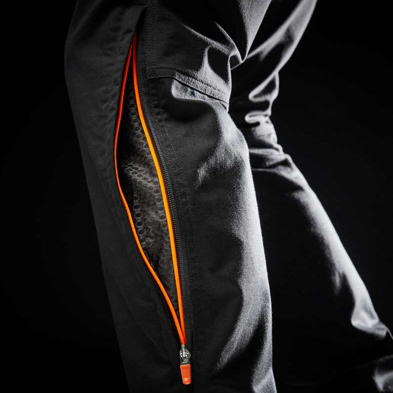 Helly Hansen Chelsea Evolution BRZ Cargo Pant Helly Hansen Chelsea Evolution BRZ Cargo Pant