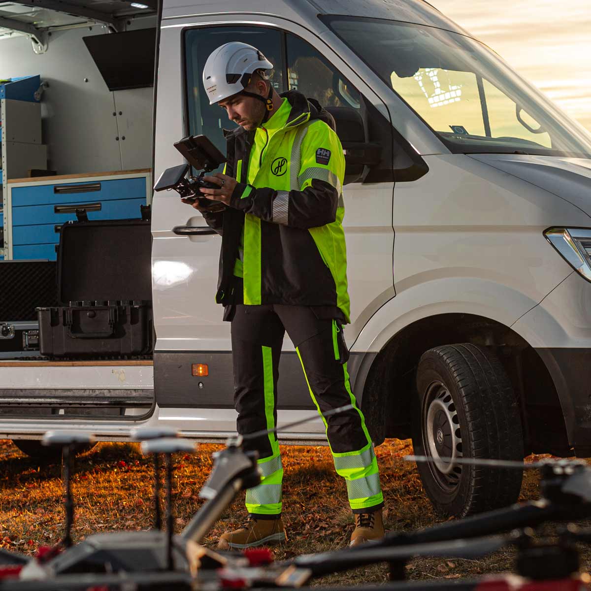 Helly Hansen ICU Construction Pant Class 1 Helly Hansen ICU Construction Pant Class 1