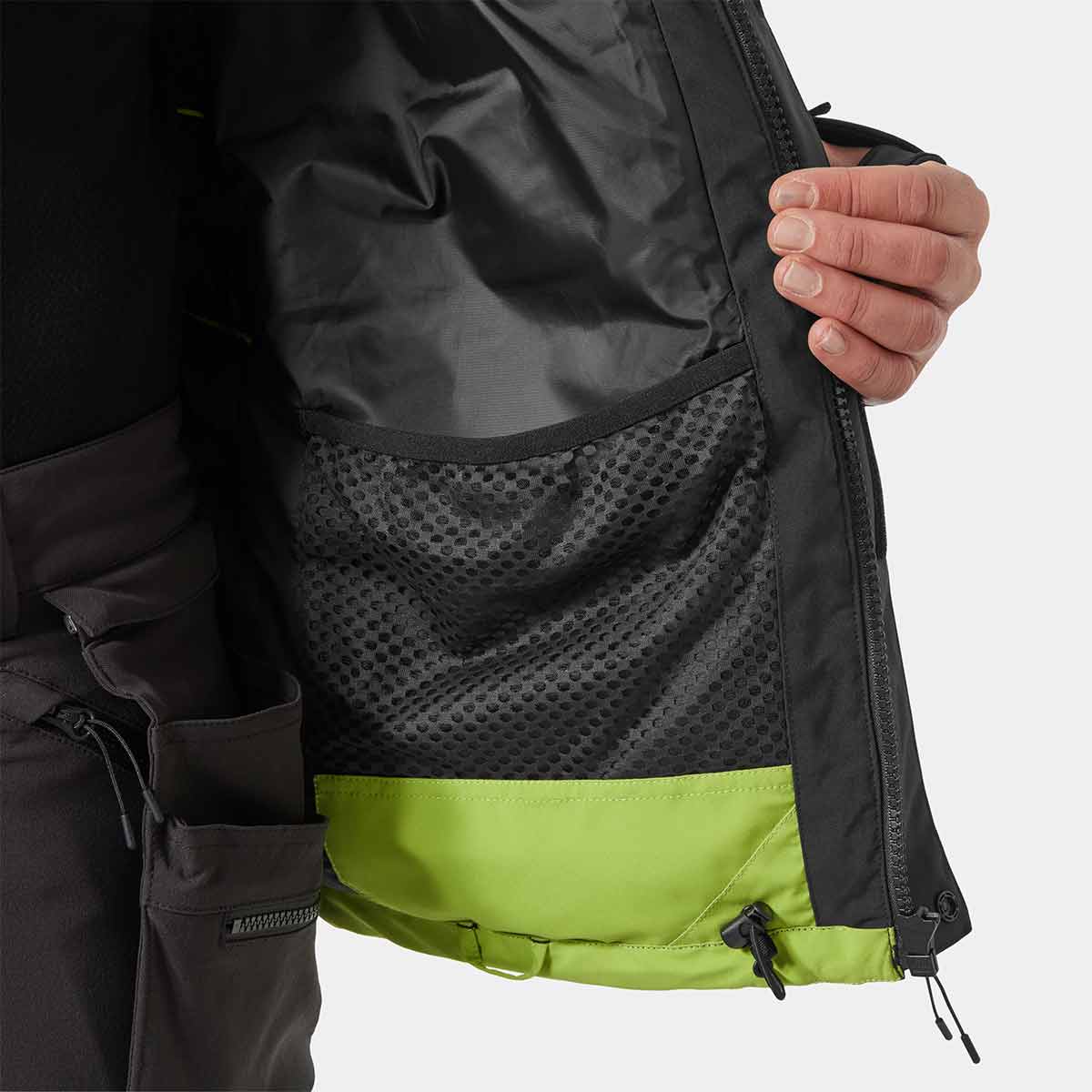 Helly Hansen Magni Evolution Winter Jacket - Interior Pocket Helly Hansen Magni Evolution Winter Jacket - Interior Pocket