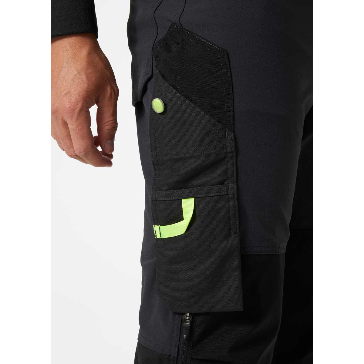 Helly-Hansen-Oxford--4X-Work-Pant-Ebony-Black-pocket Helly-Hansen-Oxford--4X-Work-Pant-Ebony-Black-pocket