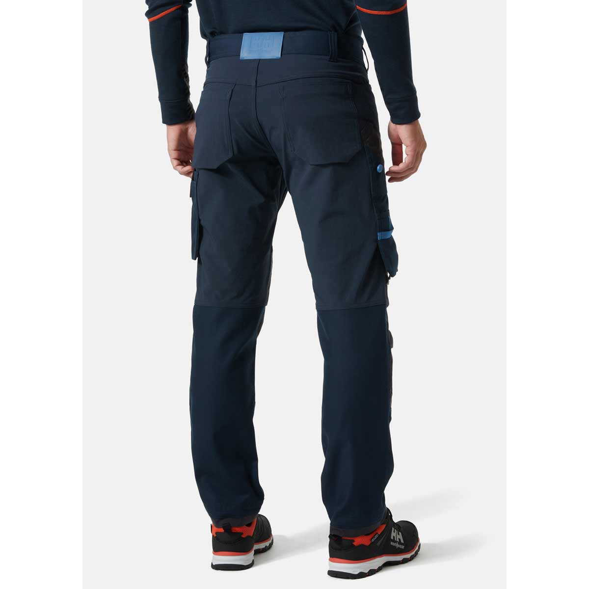 Helly-Hansen-Oxford--4X-Work-Pant-Navy-Ebony-Lifestyle-rear Helly-Hansen-Oxford--4X-Work-Pant-Navy-Ebony-Lifestyle-rear
