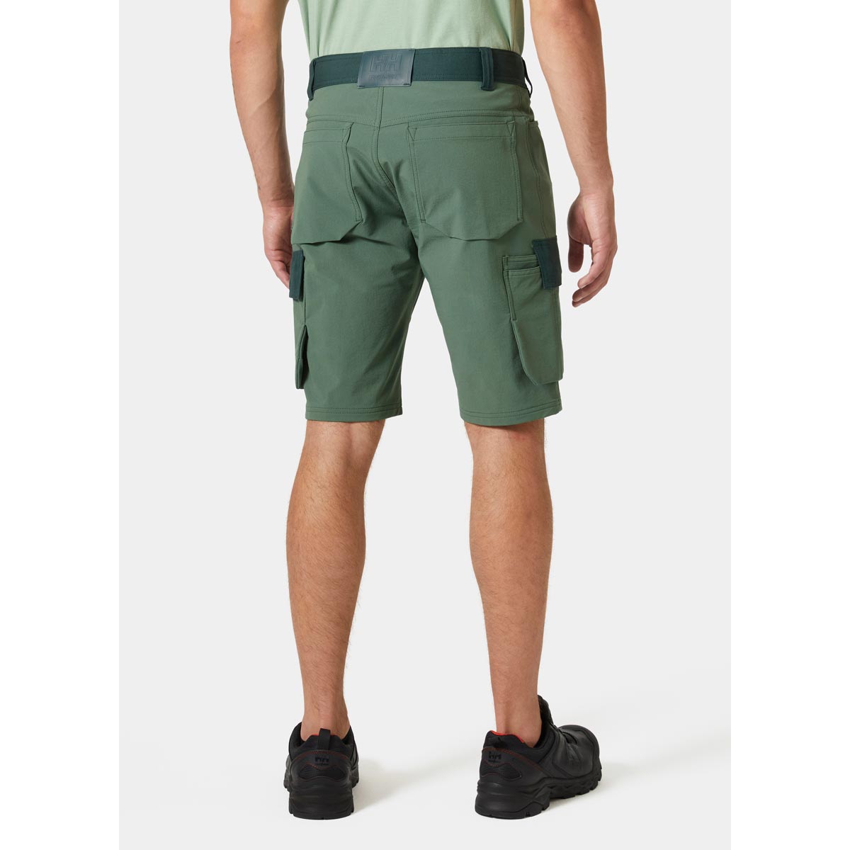 Helly Hansen Oxford 4X Cargo Shorts - Spruce on Model Rear Helly Hansen Oxford 4X Cargo Shorts - Spruce on Model Rear