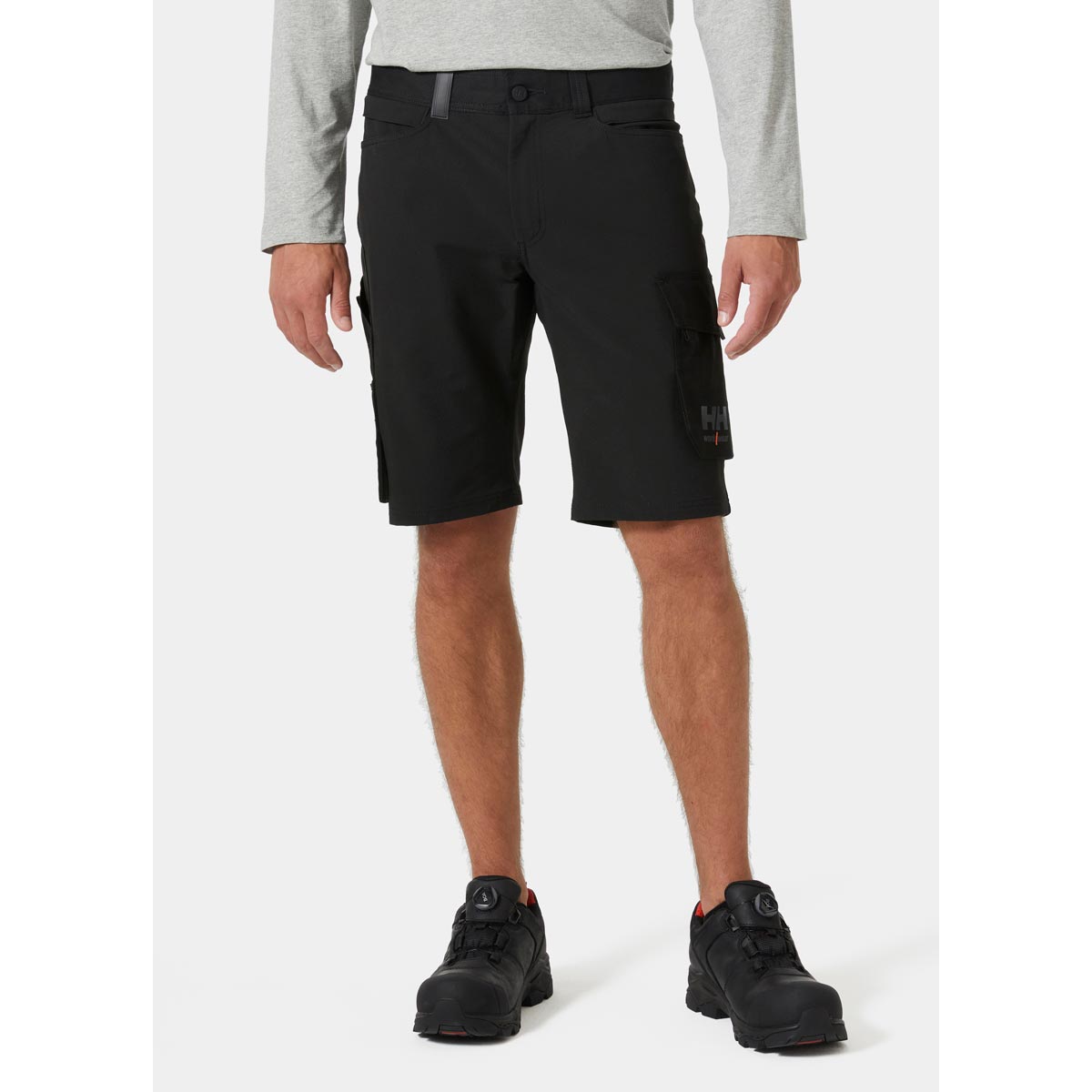 Helly Hansen Oxford 4X HH Connect™ Shorts - On Model Helly Hansen Oxford 4X HH Connect™ Shorts - On Model