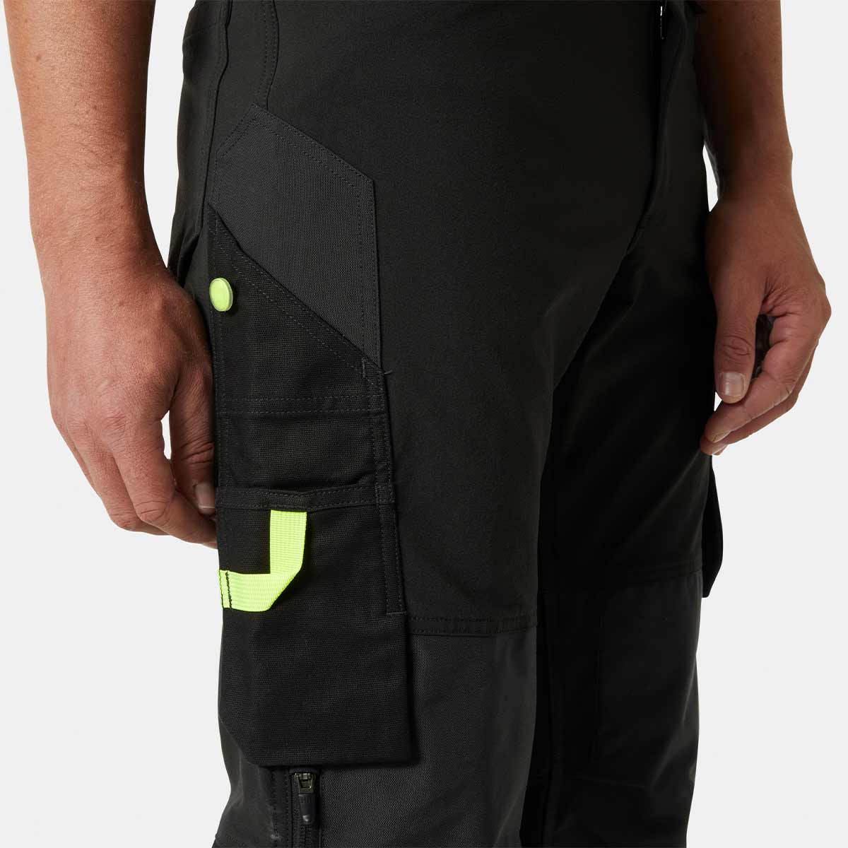Helly Hansen Oxford 4X HH Connect™ Pant - Black/Ebony - Thigh Pocket Helly Hansen Oxford 4X HH Connect™ Pant - Black/Ebony - Thigh Pocket