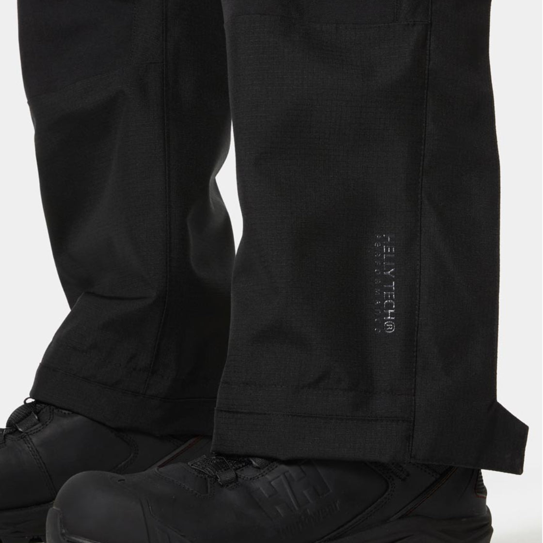 Helly Hansen Oxford Shell Cargo Pant - Leg Detail Helly Hansen Oxford Shell Cargo Pant - Leg Detail