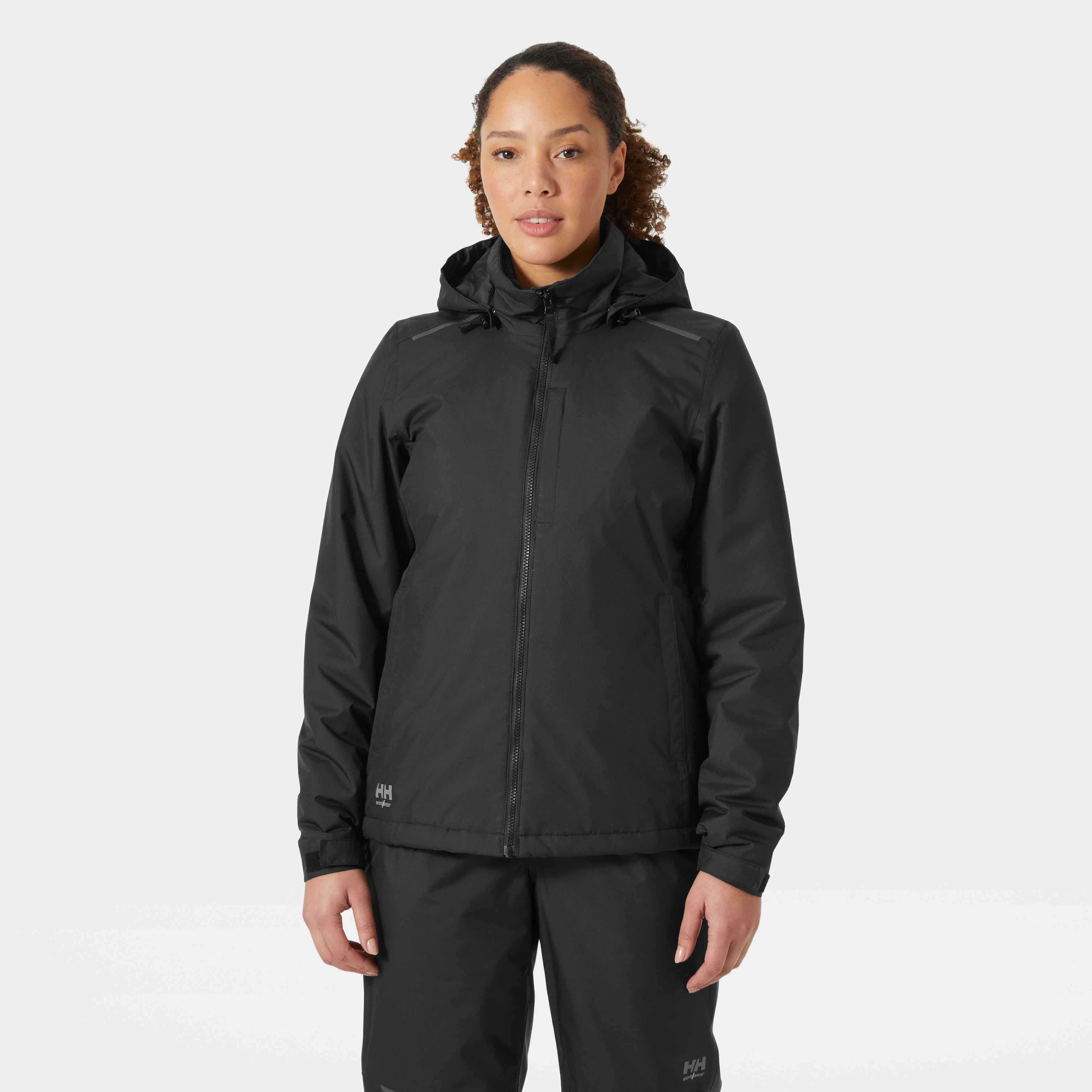 Helly Hansen Women Manchester 2.0 Winter Jacket - black on model Helly Hansen Women Manchester 2.0 Winter Jacket - black on model