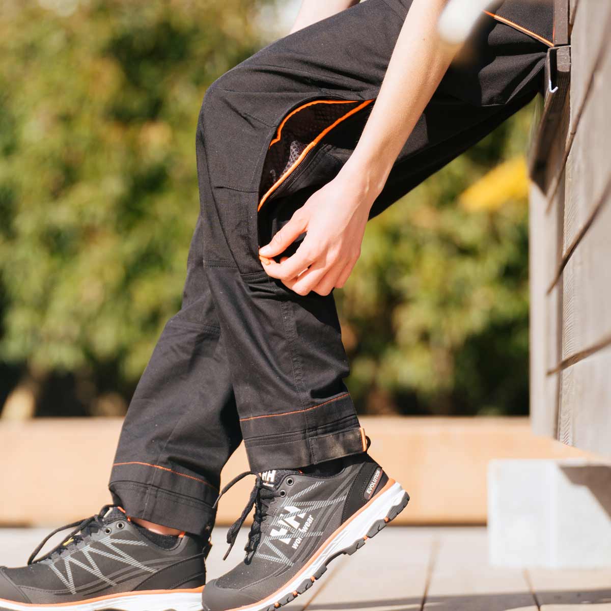 Helly-Hansen-Women_s-Luna-BRZ-Work-Pant-Lifestyle Helly-Hansen-Women_s-Luna-BRZ-Work-Pant-Lifestyle