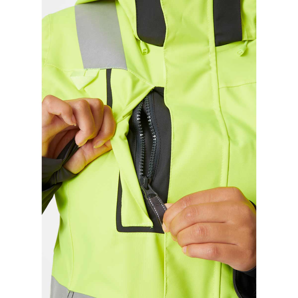 Helly-Hansen-Women_s-Luna-Hi-Vis-Winter-Jacket-Yellow-Ebony-Detail Helly-Hansen-Women_s-Luna-Hi-Vis-Winter-Jacket-Yellow-Ebony-Detail