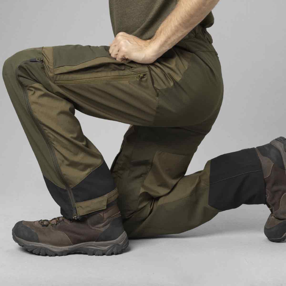 Seeland Hemlock Men's Trousers - on model Seeland Hemlock Men's Trousers - on model